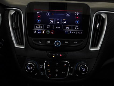 Used 2022 Chevrolet Malibu LT image 45