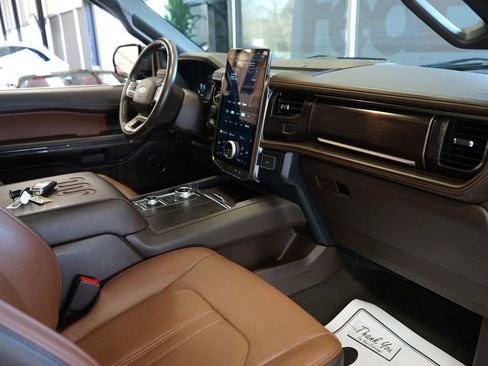 Used 2022 Ford Expedition Max King Ranch image 52