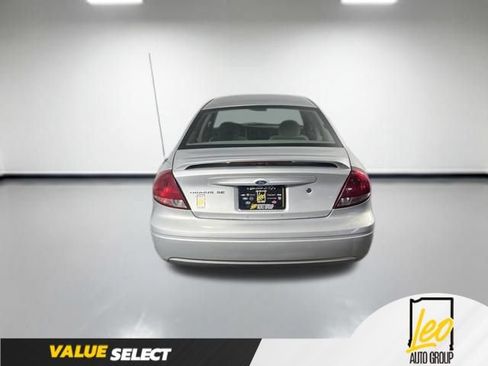 Used 2007 Ford Taurus SE FWD image 6