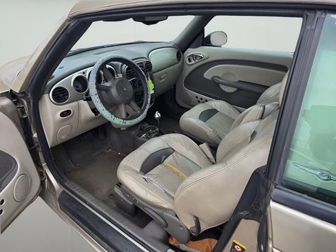 Used 2005 Chrysler PT Cruiser GT image 19