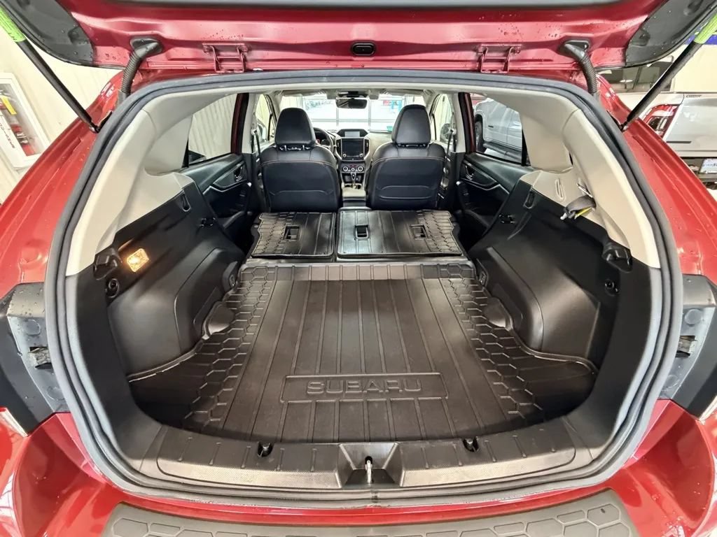 Used 2019 Subaru Crosstrek 2.0i Limited w/ Moonroof Package w/Navigation AWD/4WD image 40