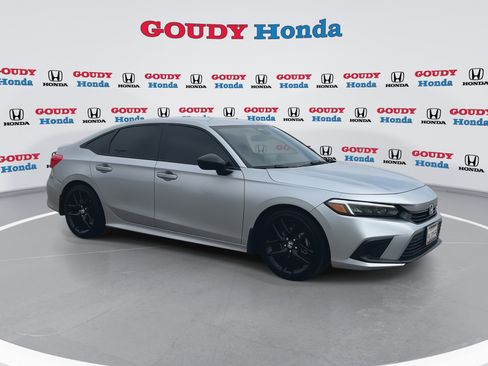 Certified 2023 Honda Civic Sport image 2