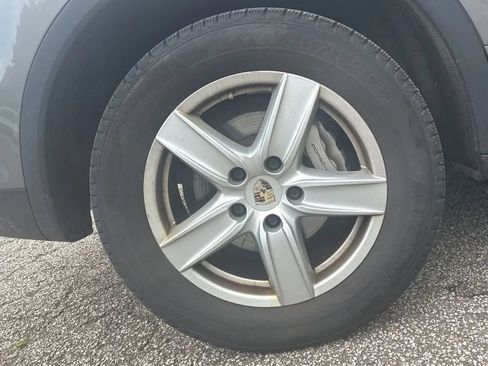 Used 2011 Porsche Cayenne S AWD/4WD image 19
