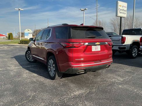 Used 2023 Chevrolet Traverse Premier image 5
