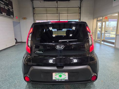 Used 2016 Kia Soul image 8