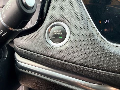 Used 2022 Cadillac XT5 Luxury image 6