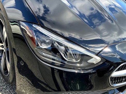 Used 2025 Mercedes-Benz C 300 4MATIC Sedan image 24