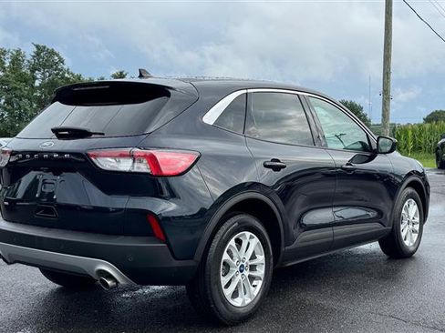 Used 2021 Ford Escape SE w/ Cold Weather Package FWD image 5