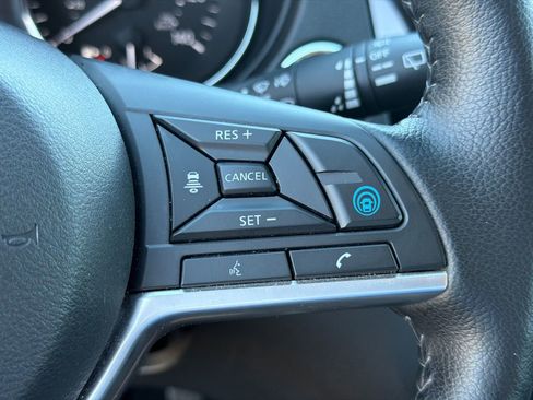 Used 2022 Nissan Rogue Sport SV w/ Technology Package image 25