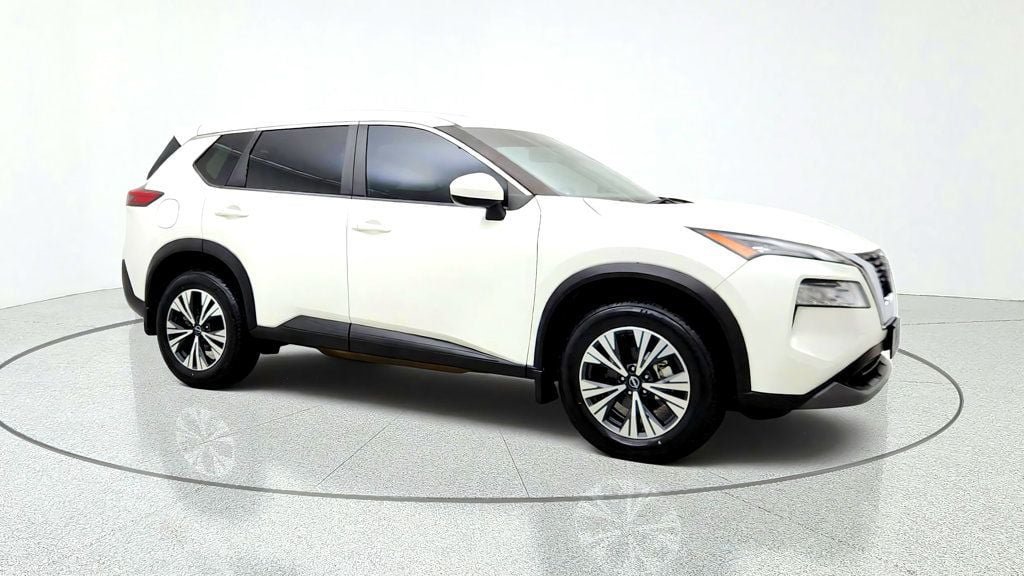 Used 2023 Nissan Rogue SV AWD/4WD image 3