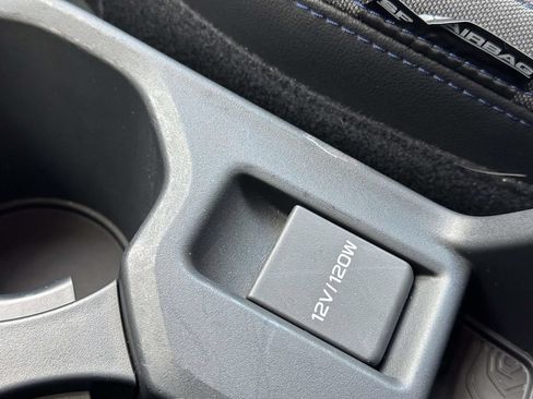 Certified 2025 Subaru Forester Premium AWD/4WD image 19