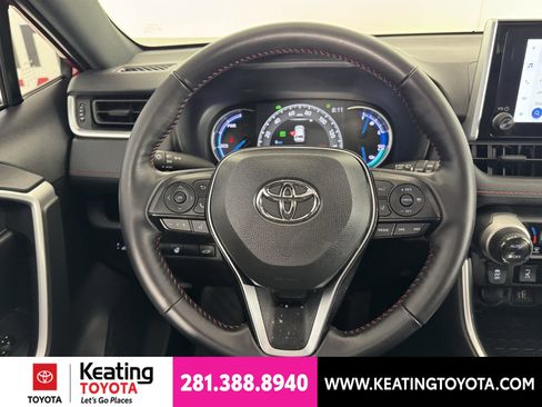 Certified 2025 Toyota RAV4 SE w/ Weather & Moonroof Package AWD/4WD image 31
