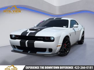 Used 2016 Dodge Challenger SRT Hellcat RWD video 1