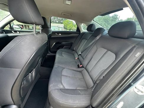Used 2021 Kia K5 LXS FWD image 16
