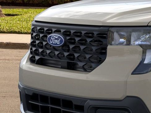 New 2025 Ford Maverick XLT w/ Equipment Group 302A image 18