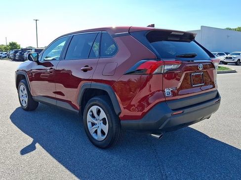 Certified 2025 Toyota RAV4 LE AWD/4WD image 4