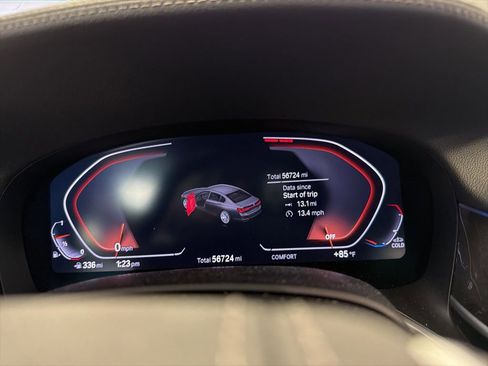 Used 2020 BMW 740i w/ Premium Package RWD image 12