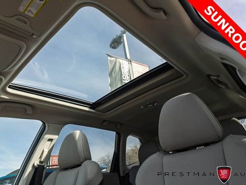 Used 2021 Subaru Forester Limited image 11