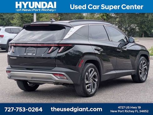 Used 2026 Hyundai Tucson Limited FWD image 5