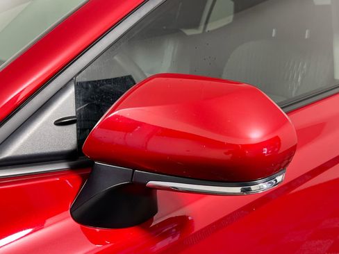 Used 2025 Toyota Camry LE image 12