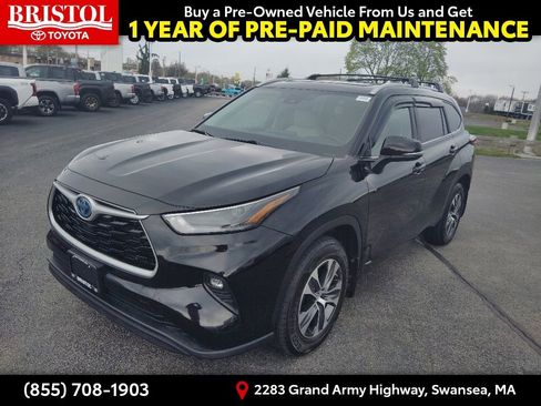 Used 2023 Toyota Highlander XLE AWD/4WD image 3