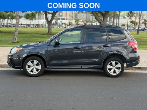 Used 2015 Subaru Forester 2.5i Premium w/ All-Weather Package AWD/4WD image 2