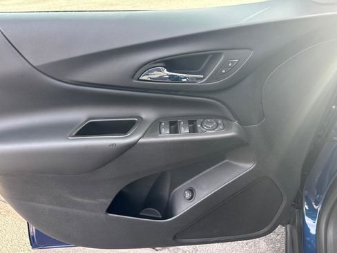 Used 2022 Chevrolet Equinox LT image 9