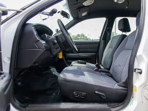 Used 2008 Ford Crown Victoria Police Interceptor RWD image 19