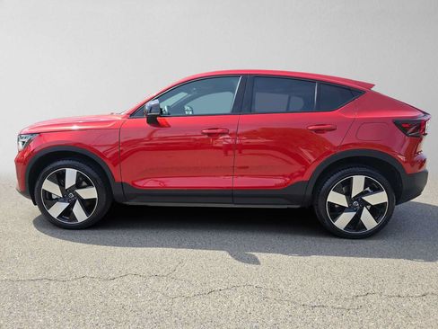 Certified 2023 Volvo C40 P8 Recharge Plus w/ Climate Package AWD/4WD image 7
