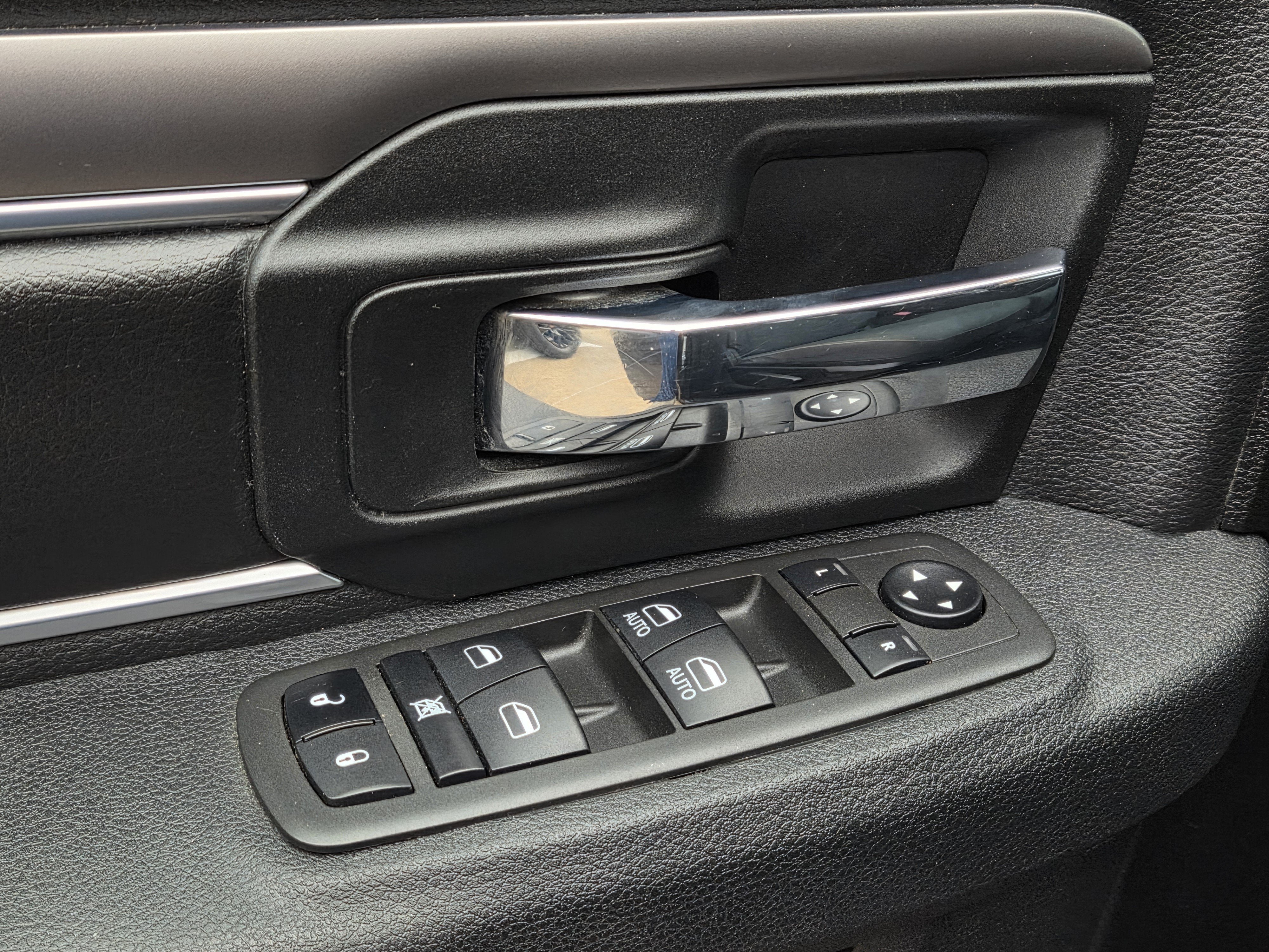 Used 2022 RAM 1500 Warlock w/ Technology Package I AWD/4WD image 28