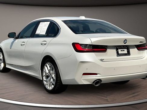 Used 2025 BMW 330i Sedan RWD image 4