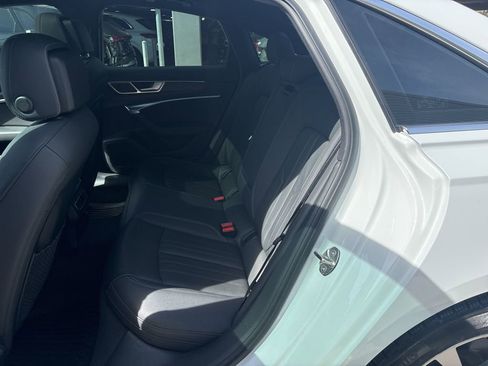 Used 2022 Audi A6 3.0T Premium w/ Convenience Package image 14