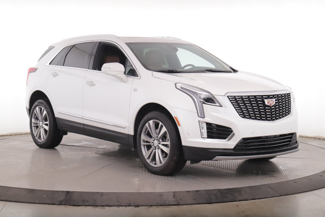 Used 2026 Cadillac XT5 Premium Luxury AWD/4WD image 2