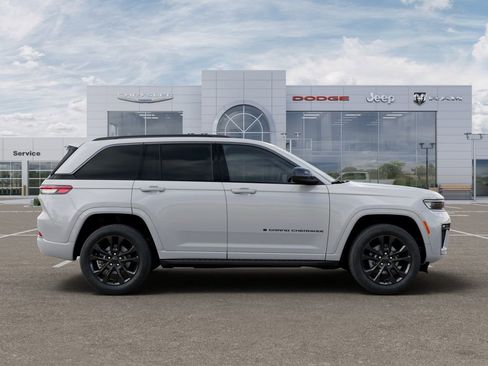 New 2026 Jeep Grand Cherokee Limited image 21