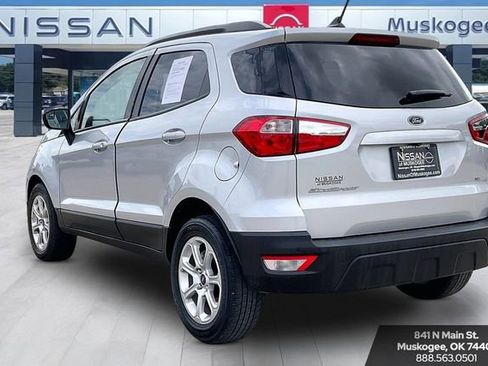 Used 2021 Ford EcoSport SE FWD image 4