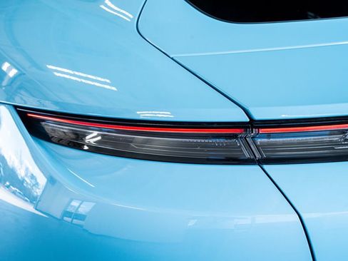 Used 2021 Porsche Taycan Turbo w/ Performance Package image 22