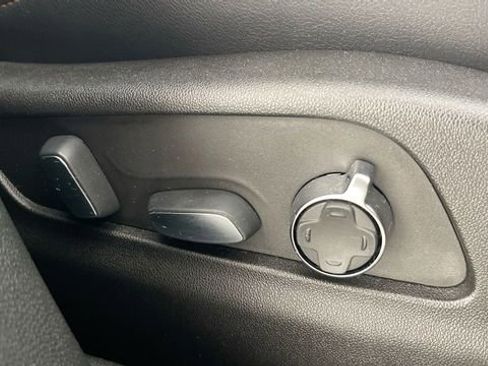 Used 2023 Cadillac XT4 Sport w/ Sun And Sound Package image 47