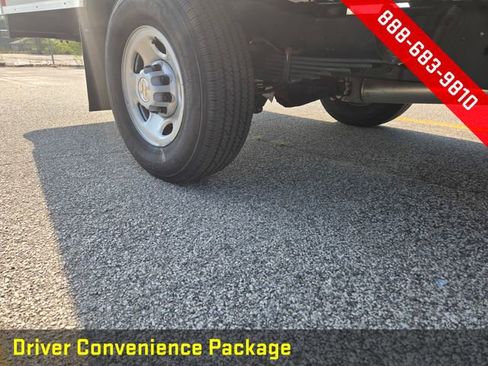 New 2025 Chevrolet Express 3500 w/ Power Convenience Package image 4