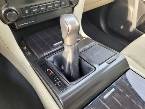 Used 2022 Lexus GX 460 Premium image 28