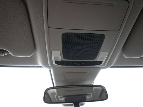 Used 2024 Honda CR-V LX image 17
