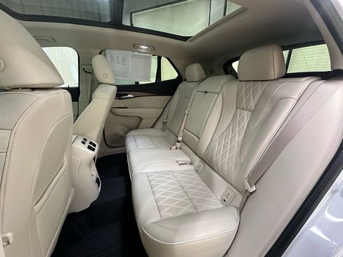 Used 2023 Buick Envision Avenir AWD/4WD image 14