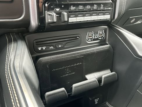 Certified 2019 RAM 3500 Limited image 28