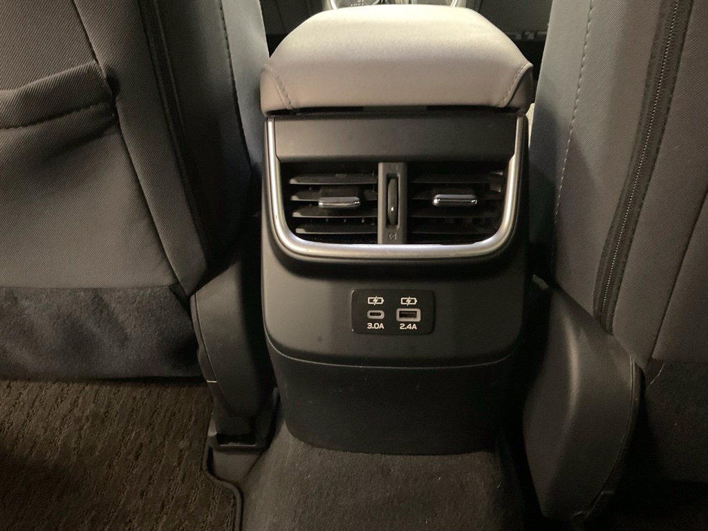 Used 2024 Subaru Outback Limited AWD/4WD image 36