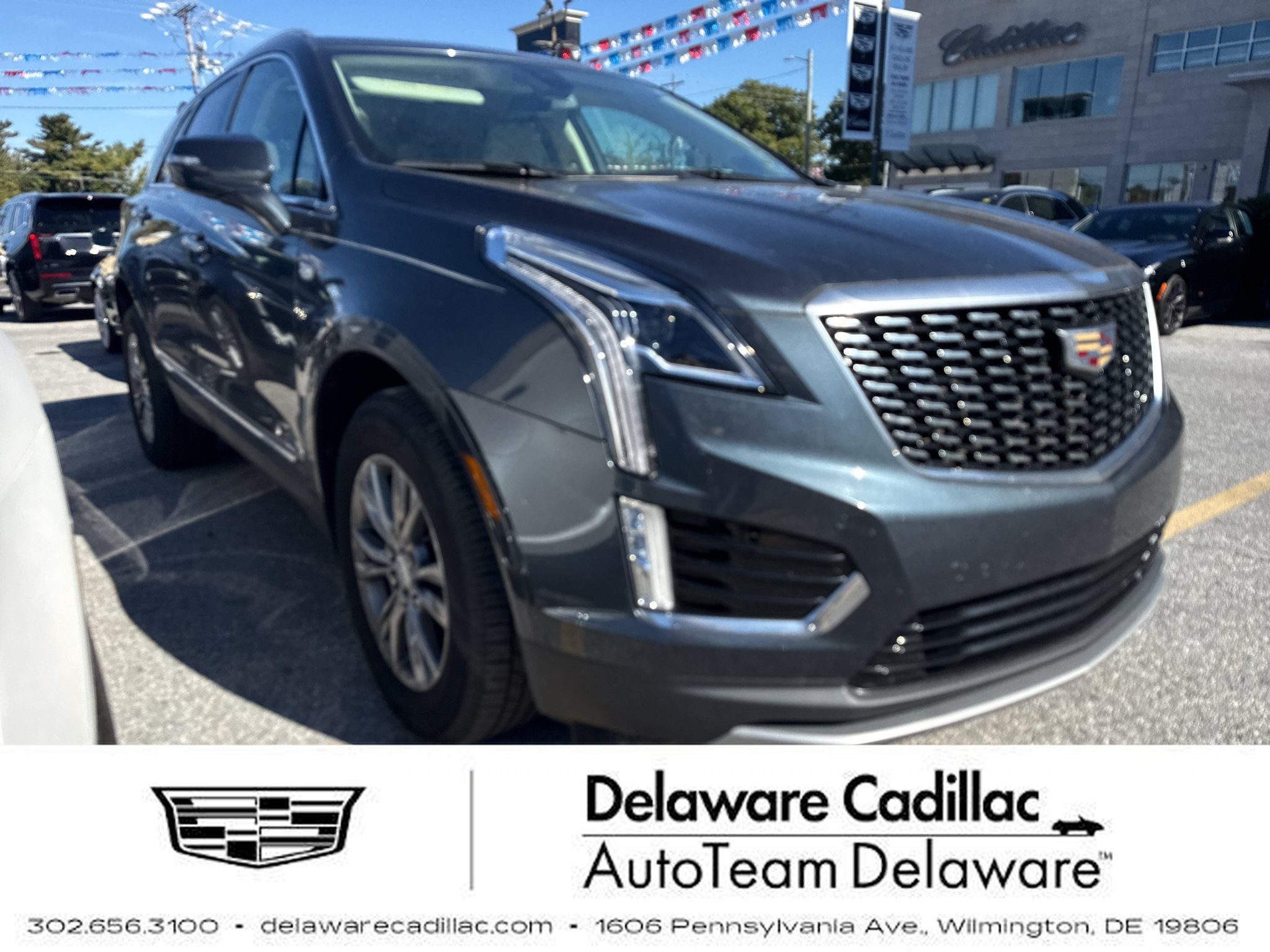 Used 2021 Cadillac XT5 Premium Luxury FWD image 1