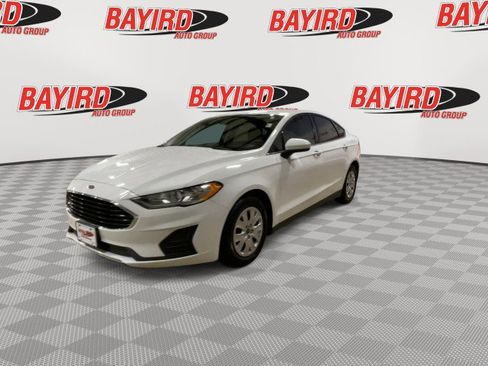 Used 2020 Ford Fusion S image 4