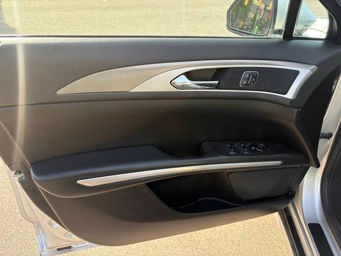 Used 2014 Lincoln MKZ w/ Equipment Group 102A Reserve FWD image 29
