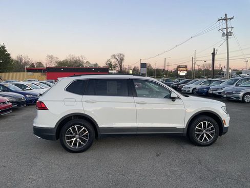 Used 2020 Volkswagen Tiguan SE image 5