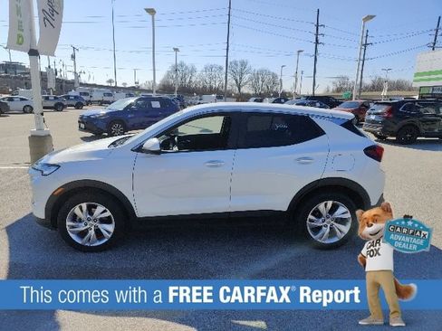 Used 2025 Buick Encore GX Preferred image 2