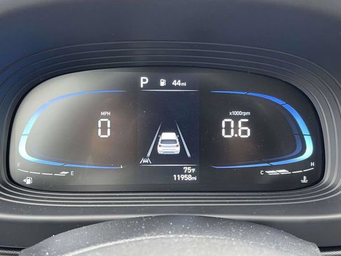 Certified 2026 Hyundai Venue SEL FWD image 24