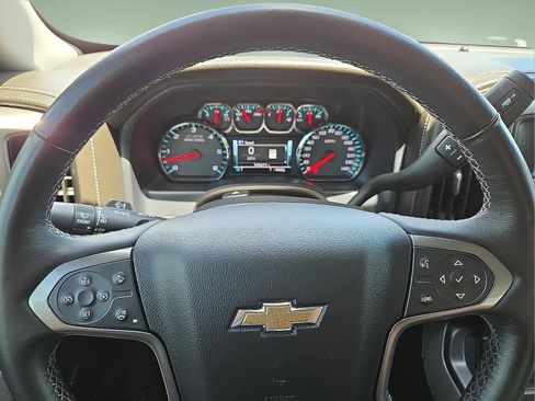 Used 2018 Chevrolet Silverado 1500 LTZ Z71 w/ LTZ Plus Package AWD/4WD image 24